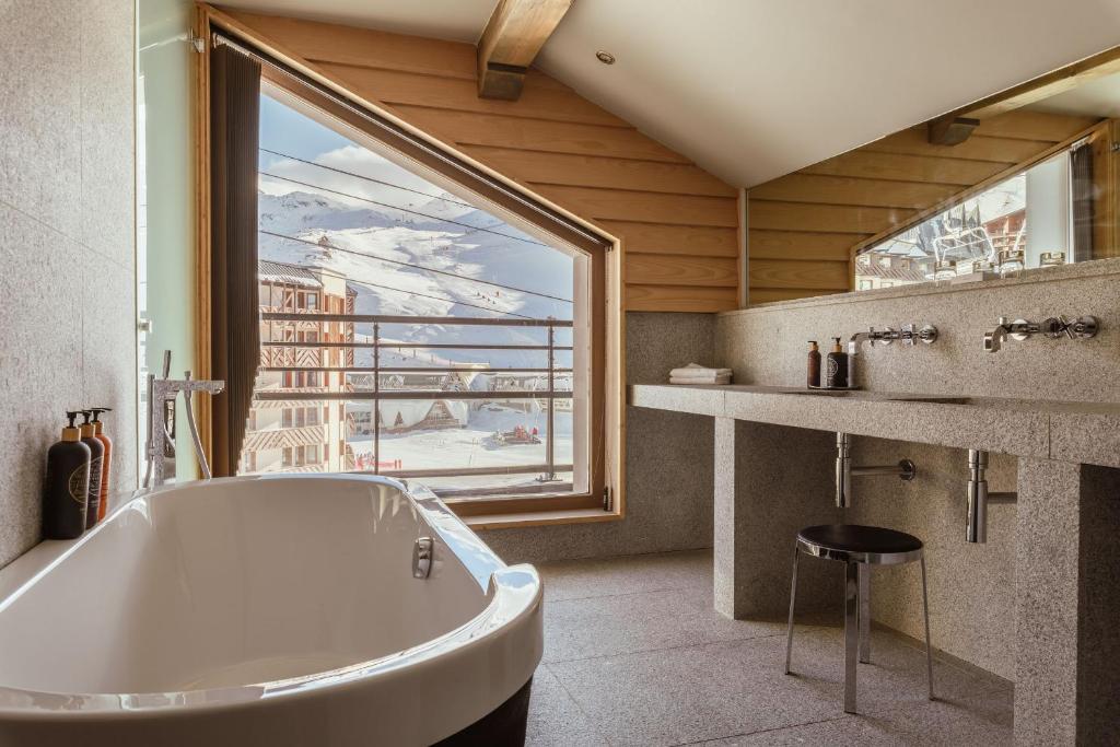 Koupelna v ubytování Altapura Hôtel & Spa Val Thorens