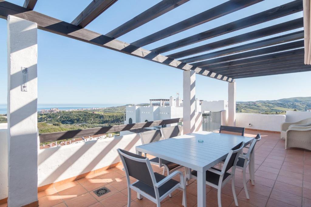 Μπαλκόνι ή βεράντα στο 2186-Luxury sea view penthouse in Casares Costa