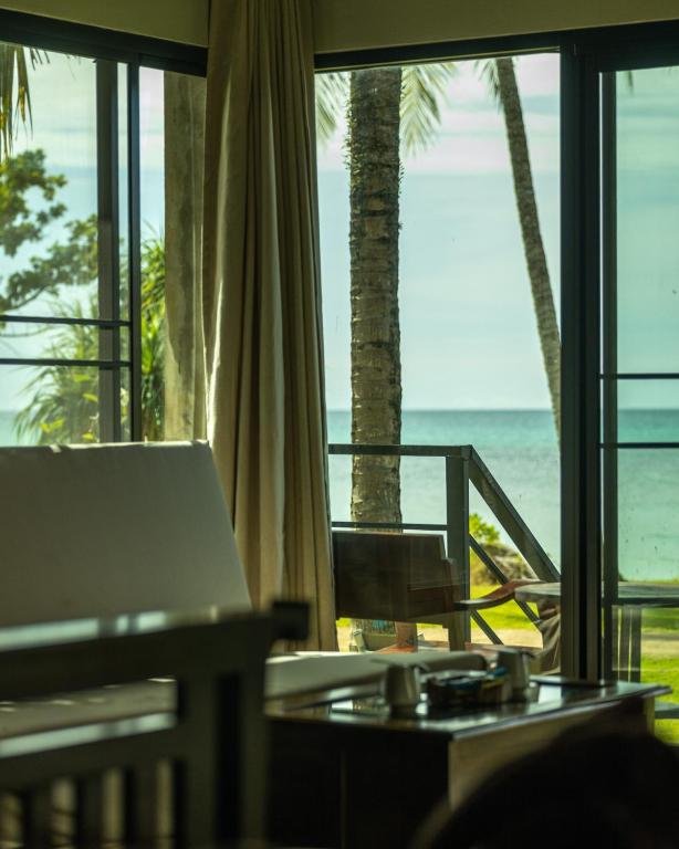 Koh Mak White Sand Beach - 5