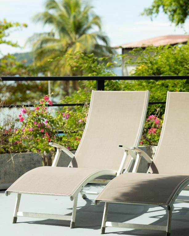 Koh Mak White Sand Beach - 11