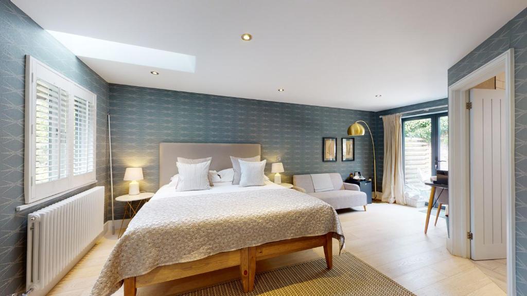 Titchwell Manor Hotel - Signature Room With Hot Tub