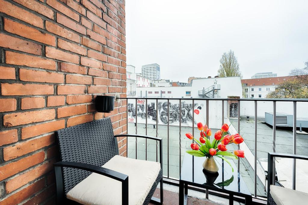Hotel West - Deluxe Double Room With Balcony