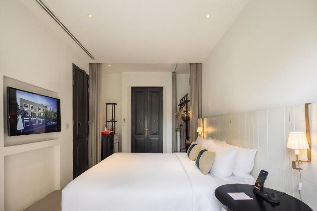 Hotel Ping Silhouette - Resim 21