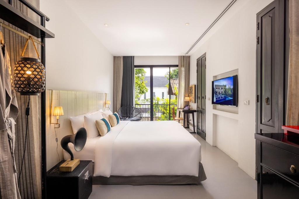 Hotel Ping Silhouette - Resim 17