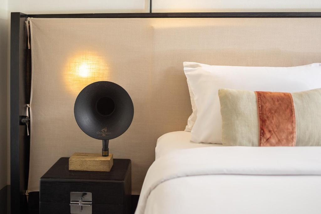 Hotel Ping Silhouette - Resim 29