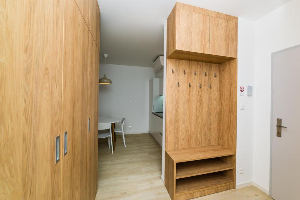 City Castle Apartments Free Parking - Resim 25