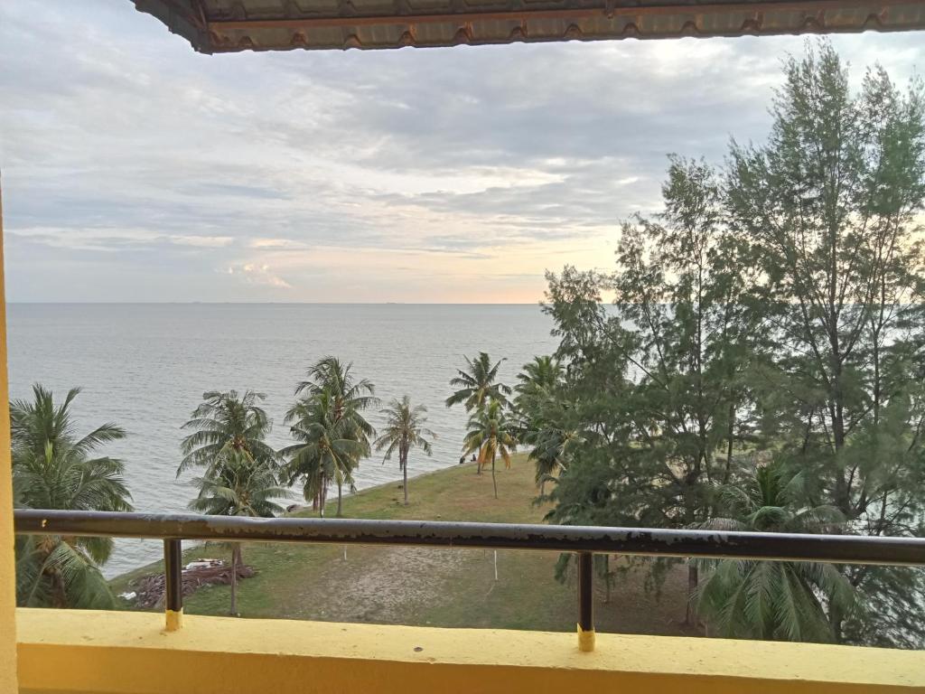 Sha Seaview apartment pd