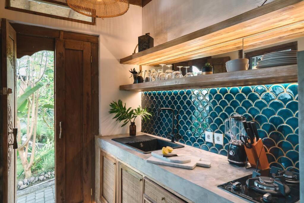 VILLA KAI 4BR Modern Luxury Retreat in Canggu, Dalung (updated prices