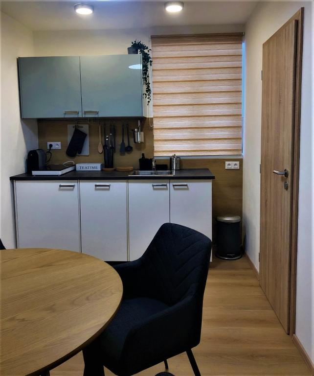 Lady Apartments - 13