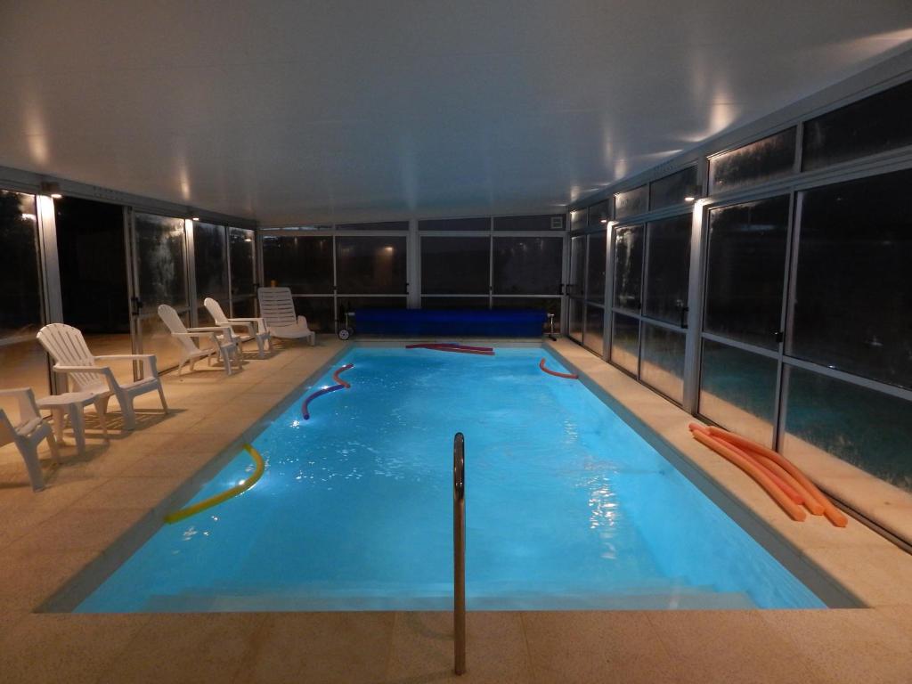 Bazén v ubytování Hotel Tamariz nebo v jeho okolí