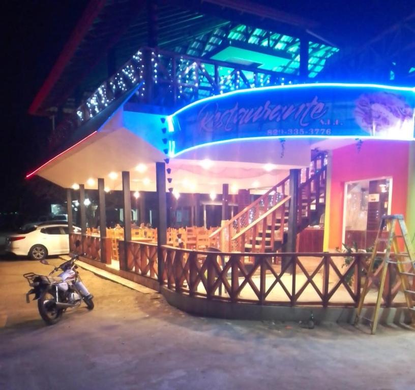 Buen Hombre kite Hotel y restaurante - Housity