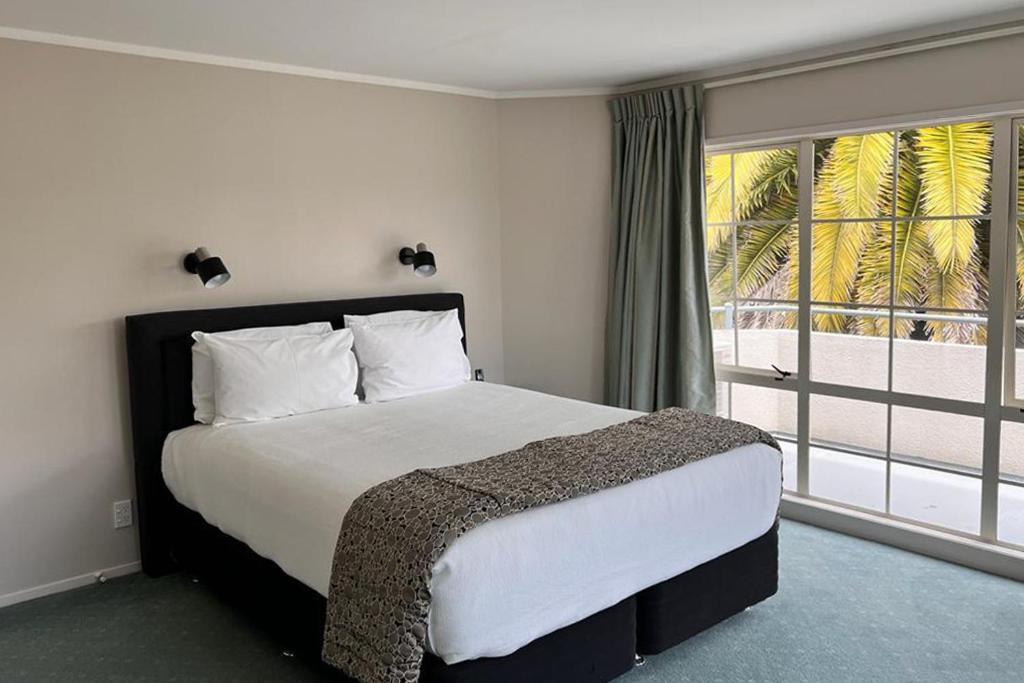 Silver Fern Rotorua Suites & Spa - Resim 8