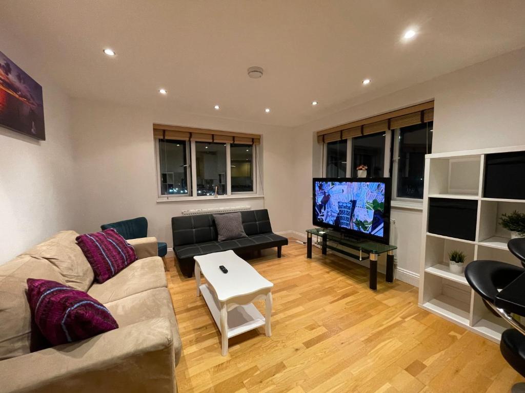 Beautiful & Luxurious Apartment in Richmond, Richmond (updated prices 2024)