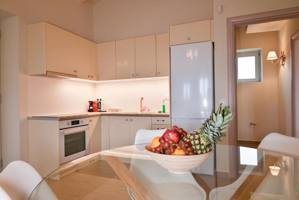 Kuchyň nebo kuchyňský kout v ubytování EFMAR EXCLUSIVE RESIDENCES