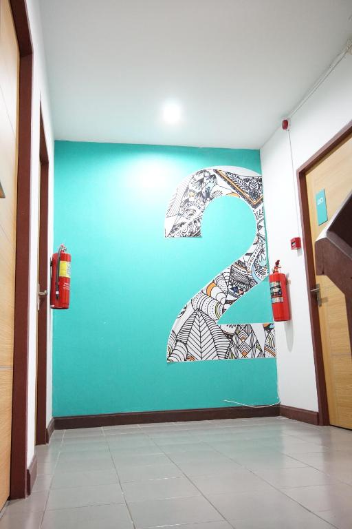 Gallery image of Bedbox Hostel in Patong Beach