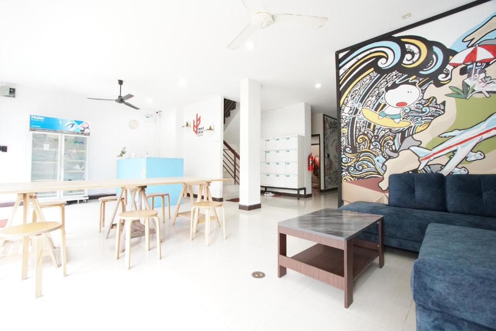 Gallery image of Bedbox Hostel in Patong Beach