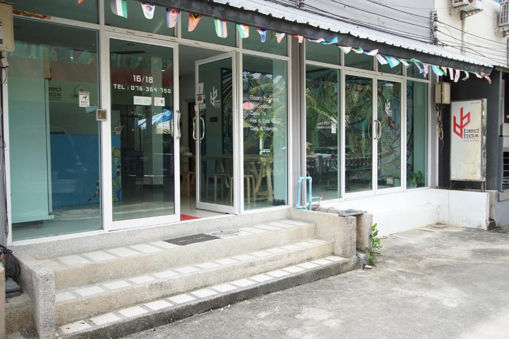 Gallery image of Bedbox Hostel in Patong Beach