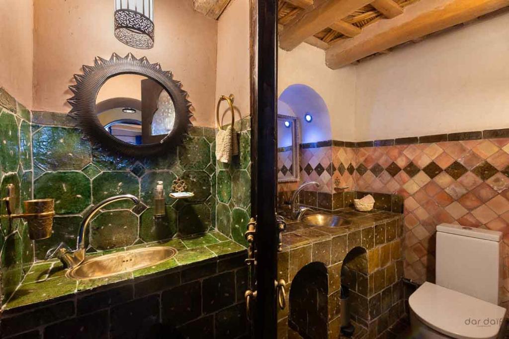 Koupelna v ubytování Hôtel Riad Dar Daïf
