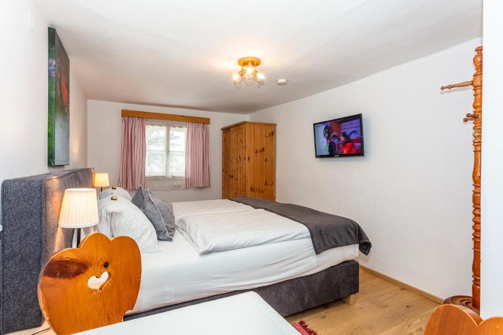 Posteľ alebo postele v izbe v ubytovaní Ferienwohnung am Baby & Kinderbauerhof Stefflhof