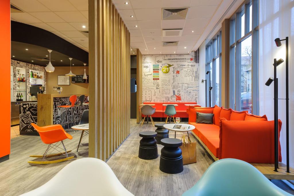 Posezení v ubytování ibis Hotel Erfurt Altstadt