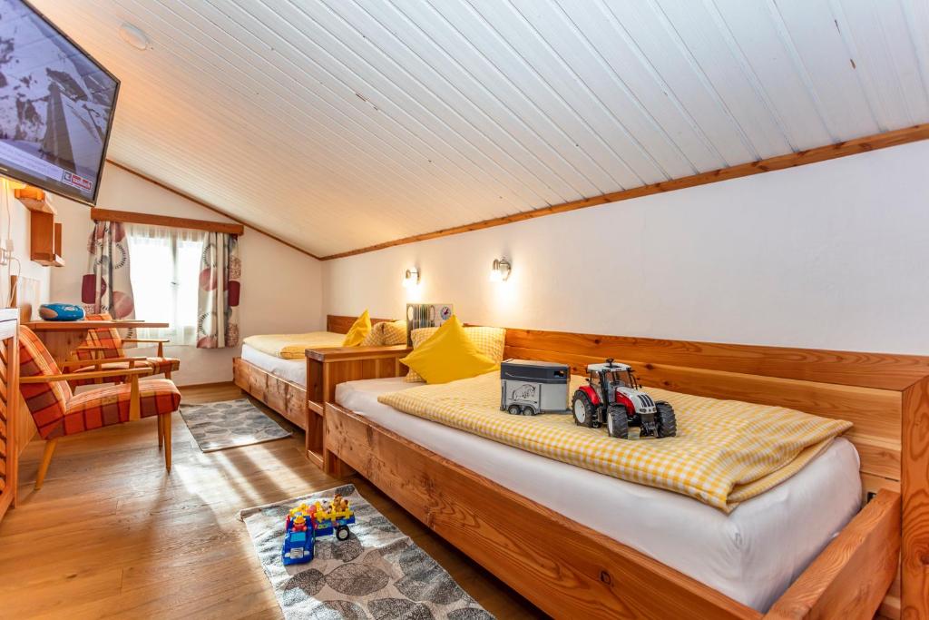 Posedenie v ubytovaní Ferienwohnung am Baby & Kinderbauerhof Stefflhof