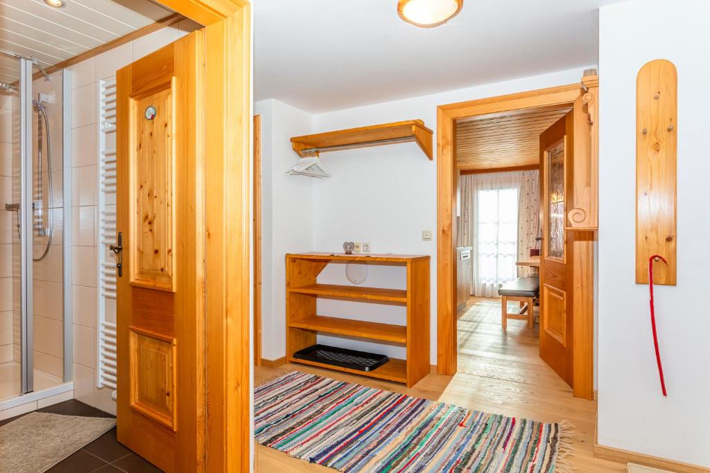 Fotografia z galérie ubytovania Ferienwohnung am Baby & Kinderbauerhof Stefflhof v destinácii Saalfelden am Steinernen Meer