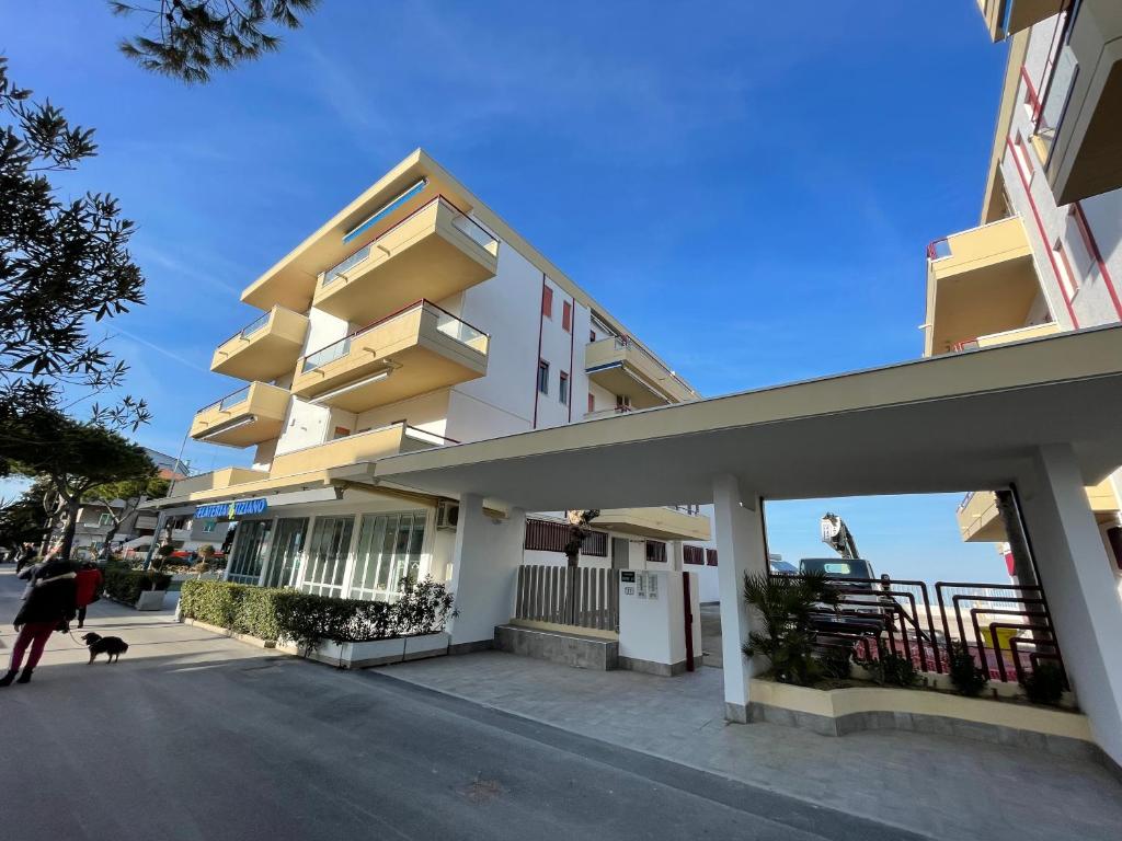 The building in which Az apartmant is located