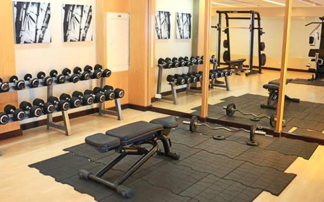 Fitness centrum a/nebo fitness zařízení v ubytování Comfy Bunkbeds at BSA