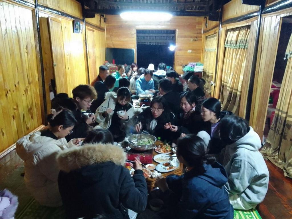 Trường Giang Homestay - Hizvo