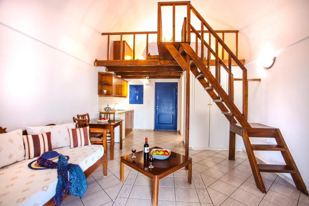 Zdjęcie z galerii obiektu Pergeri Apartments w Imerovíglion