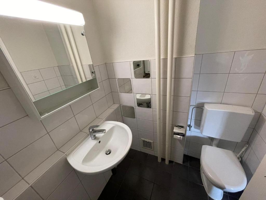 Un baño de Swiss Star Basel Schweizergasse - Self Check-In