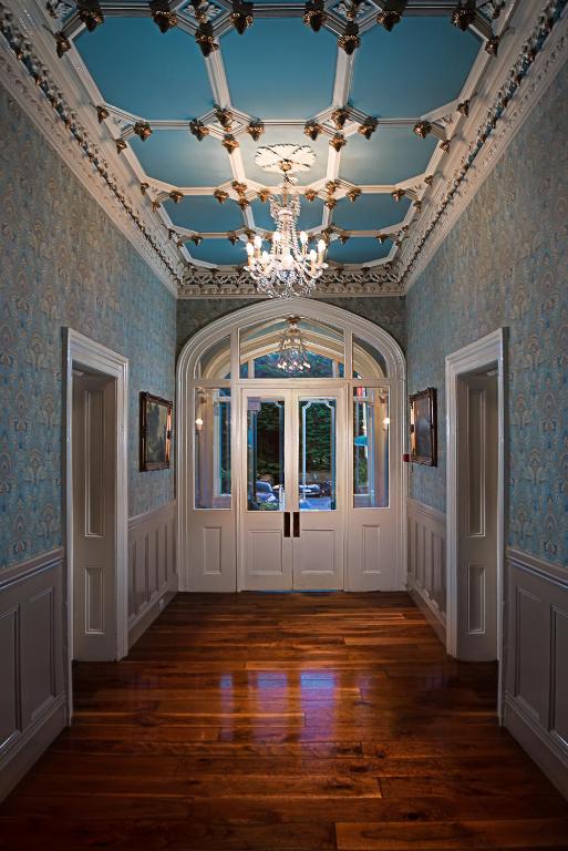 Imagen de la galería de Oranmore Lodge Hotel Conference And Leisure Centre Galway, en Oranmore