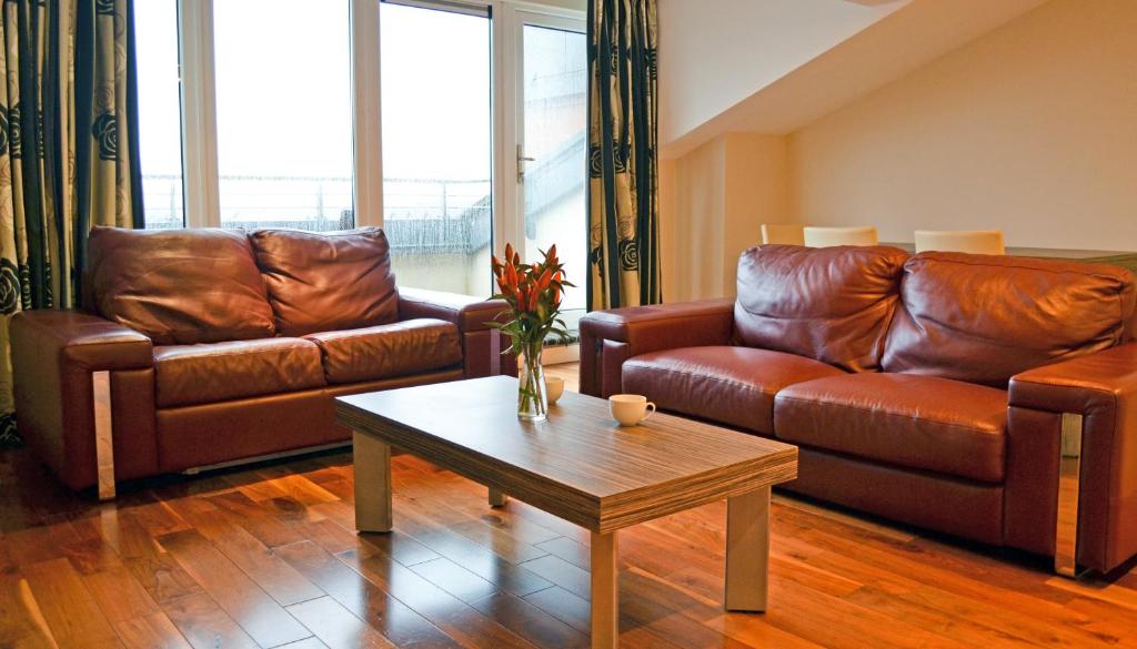 Posezení v ubytování Carrick Plaza Suites and Apartments