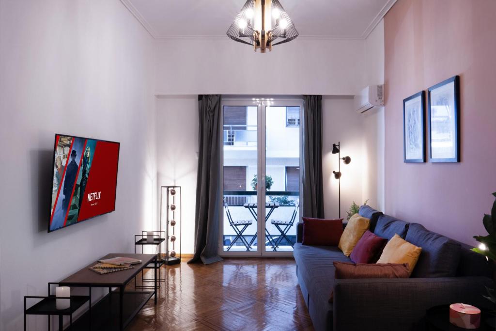 Rare 1BR APT, next to the new Goulandris Museum