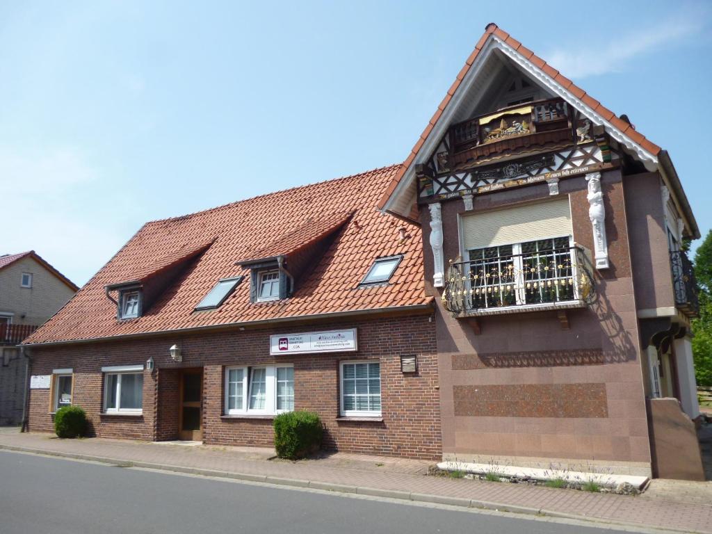 Plano de "HAUS AMBIENTE" Apartment & Gästehaus Brome - Modern, zu fairen Preisen