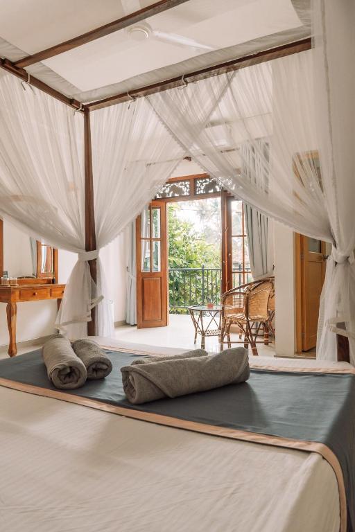 Rise - Bed & Breakfast - 8