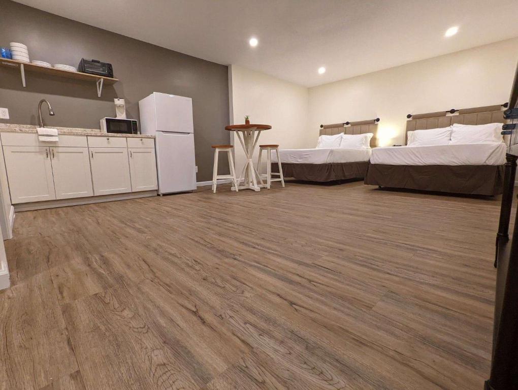 The Honey Bee Motel - Deluxe Zimmer Mit Queensize-Bett