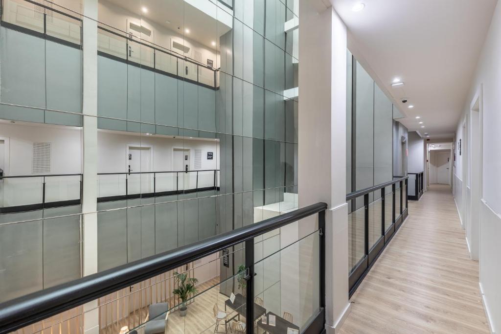 Líbere Madrid Palacio Real - Resim 39