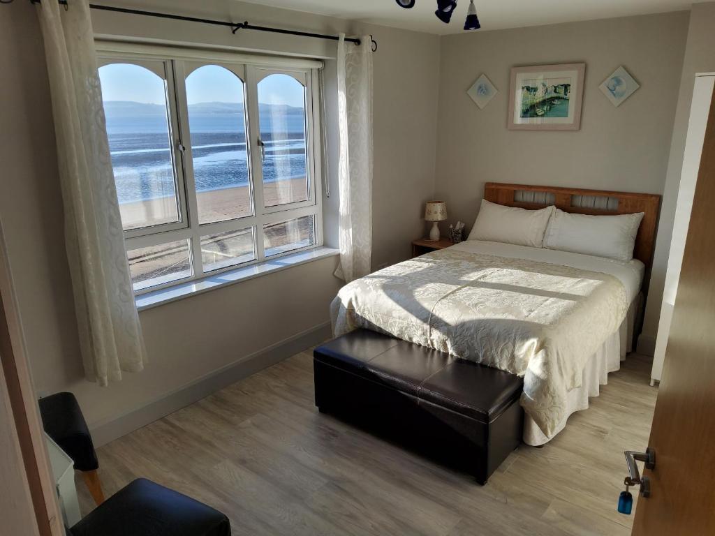 Postel nebo postele na pokoji v ubytování Seashells B&B