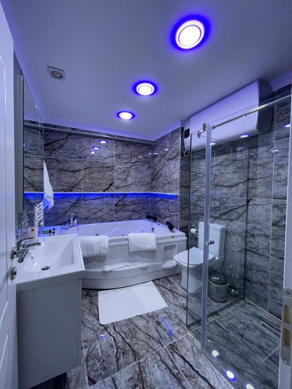 Suite In City Center - Imazhi 2