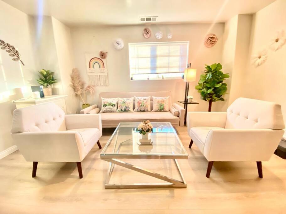 Posezení v ubytování Lincies House 3