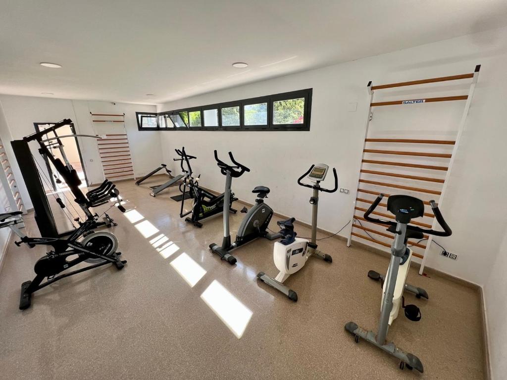 Fitness centrum a/nebo fitness zařízení v ubytování Aura Apartment Benidorm