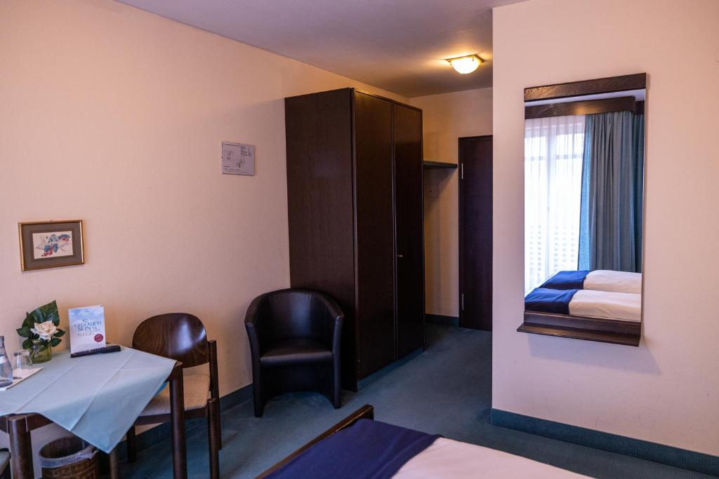 Hotel & Restaurant Zum Riesen - Tweepersoonskamer Met Eigen Badkamer