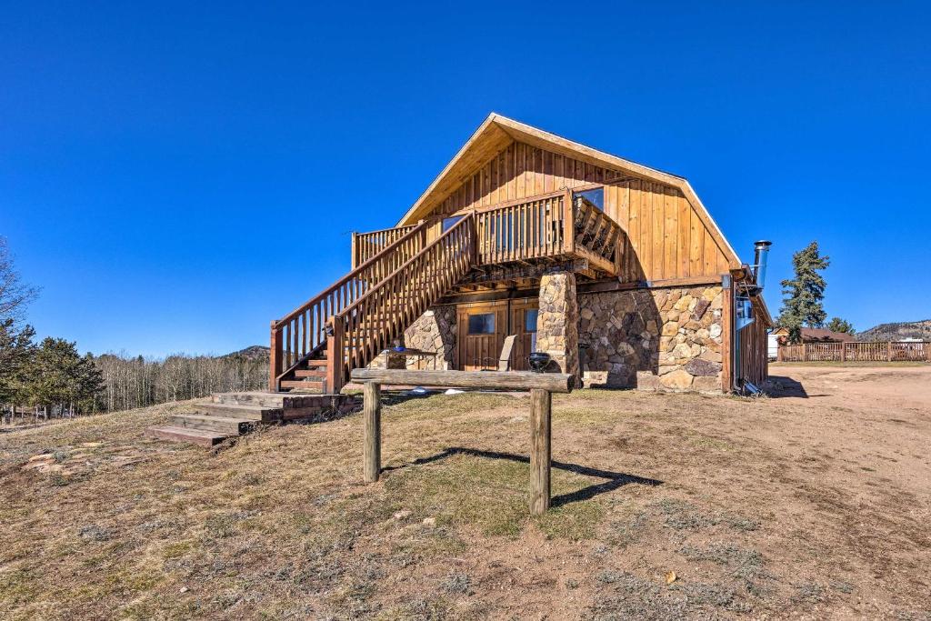 Cozy Cripple Creek Cabin with Mountain Views!, Cripple Creek (updated
