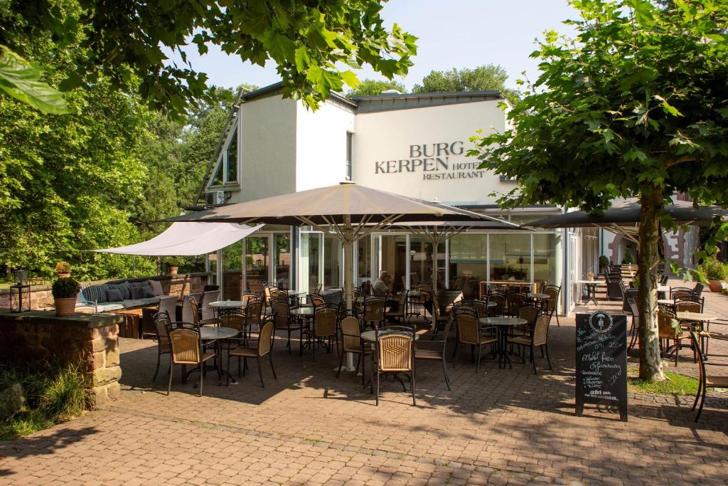 Restaurace v ubytování Hotel Burg Kerpen