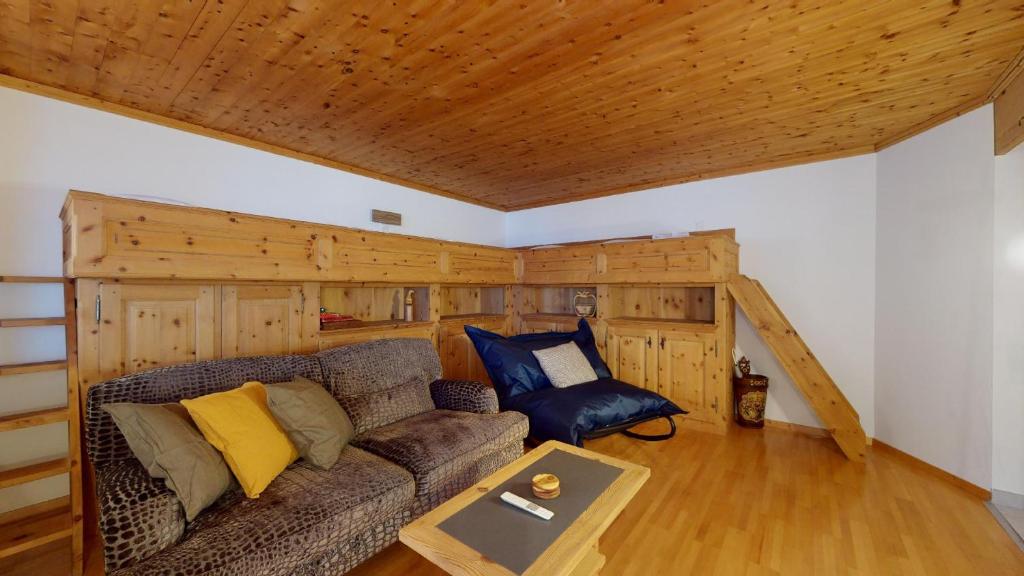 Abitaziun Ruinatsch 22 - St Moritz