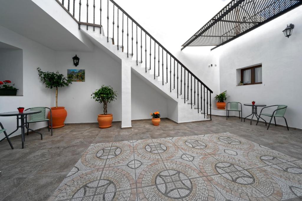 Balkón nebo terasa v ubytování CASA VERDE Comfortable Air-Conditioned Modern Apartments