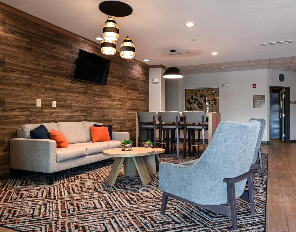 Candlewood Suites Lafayette by IHG photo