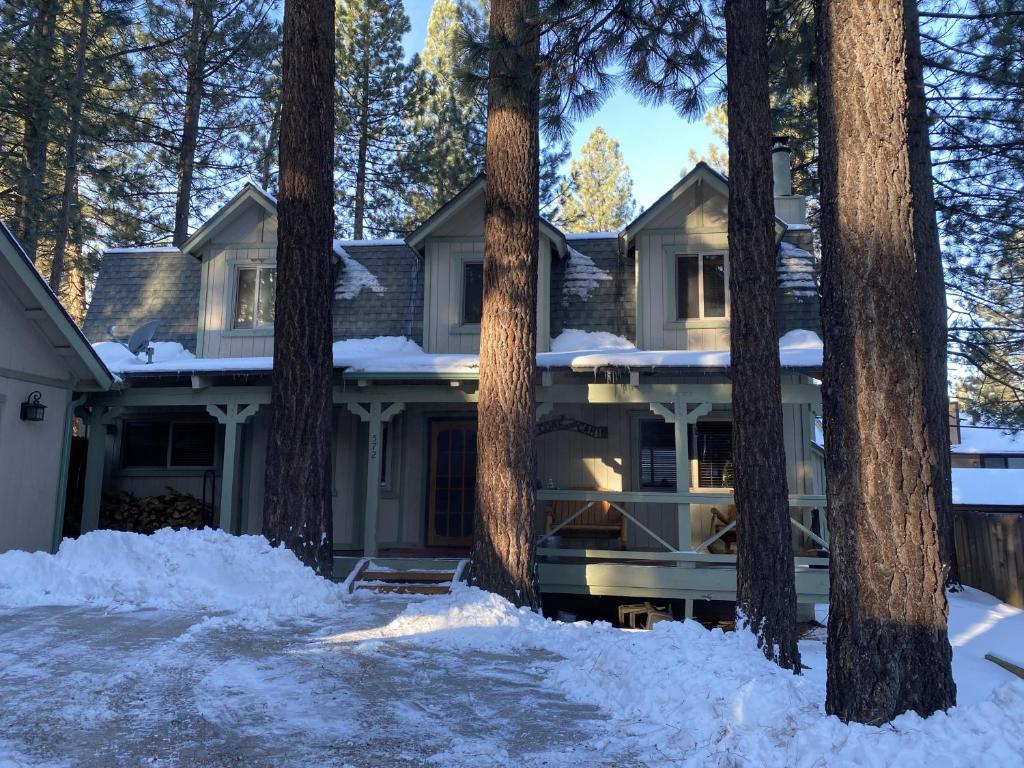 Summit Mountain Lodge