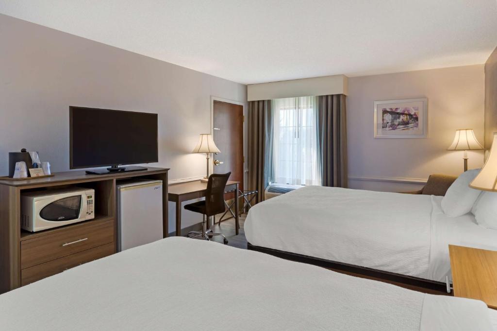 Best Western Plus South Hill Inn - 皇后区有两张大号床 - 不吸烟